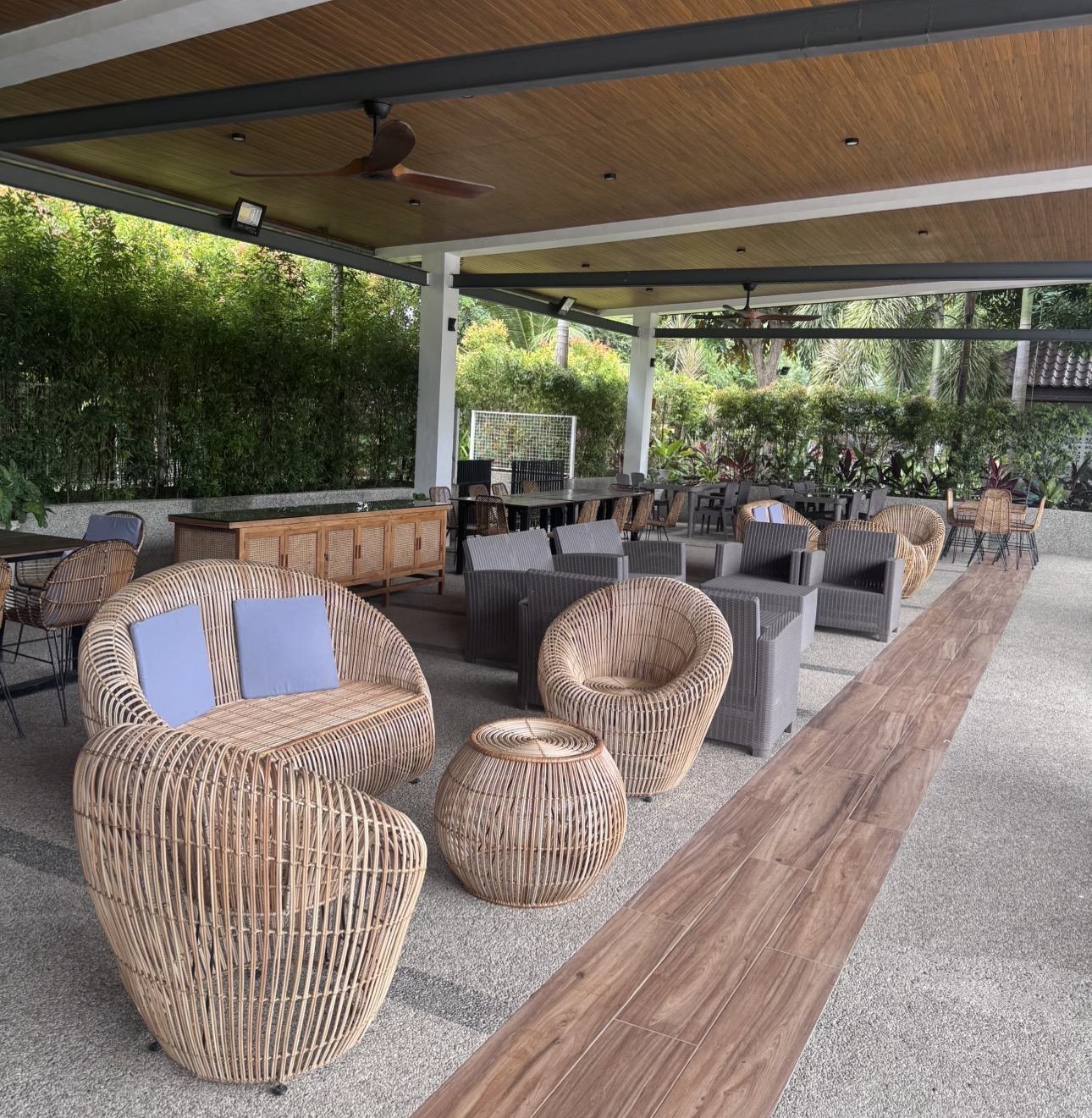 Outdoor dining and lounge furniture at Severa's restaurant