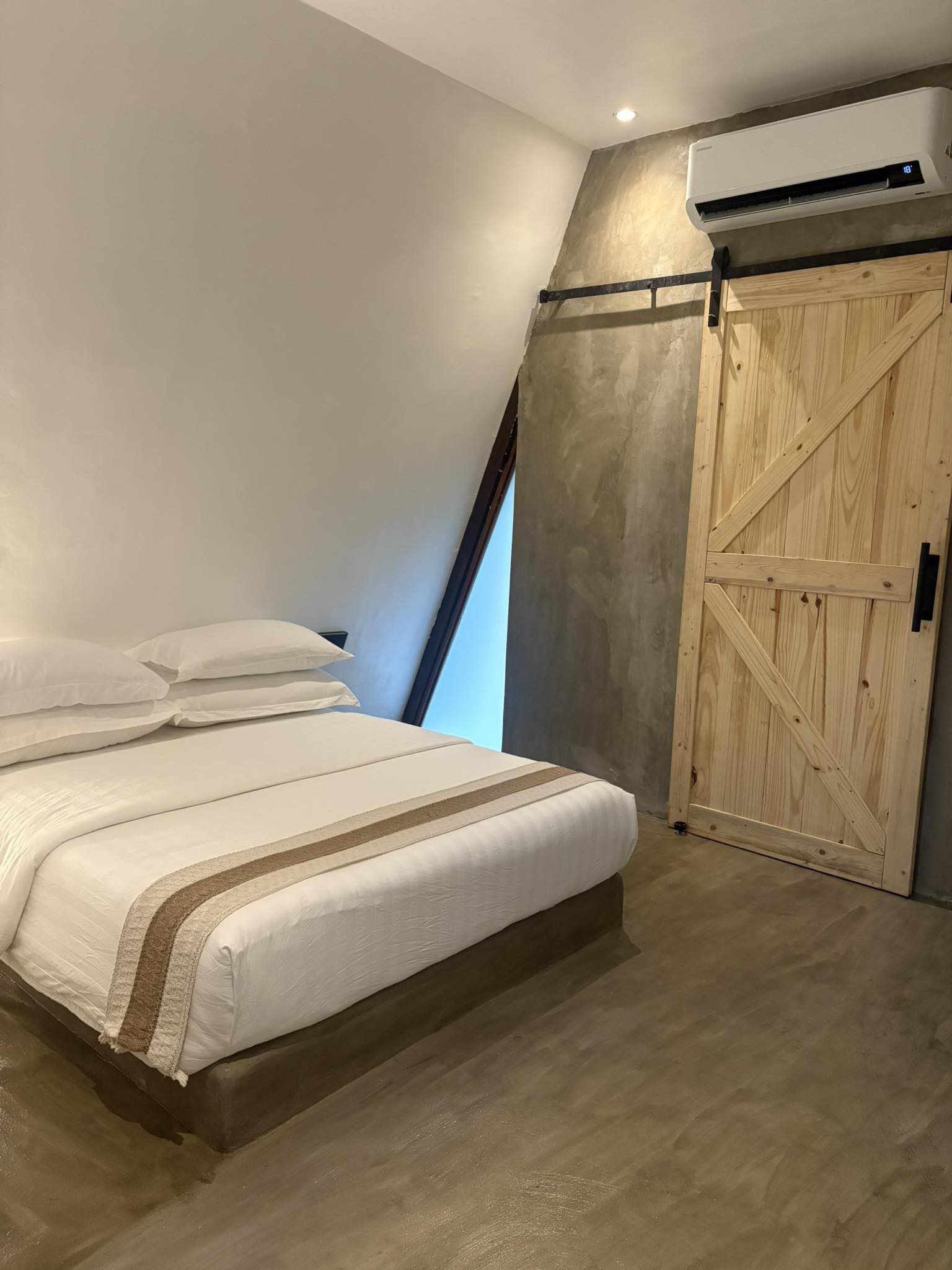 The Cabin at Severa